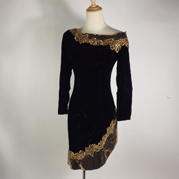 VINTAGE Black Velvet Gold Sequin Asymmetrical Long Sleeve Holiday Cocktail Dress - Picture 2 of 9